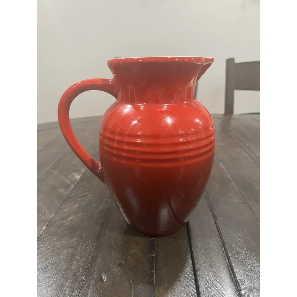 Le Creuset Stoneware‎ Cerise Red Stoneware 2 Quart Pitcher 9